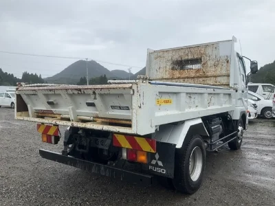 MITSUBISHI FUSO FIGHTER