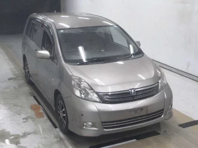 TOYOTA ISIS