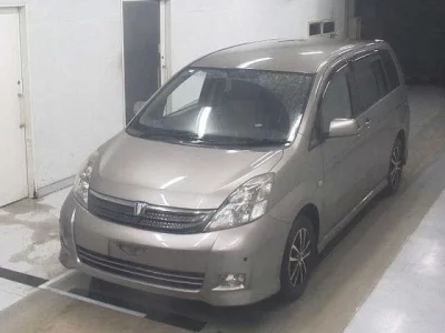 TOYOTA ISIS