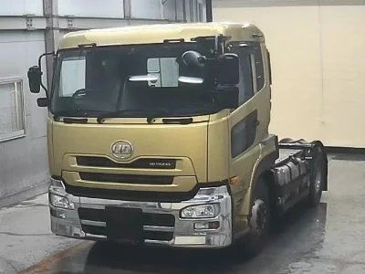 NISSAN UD