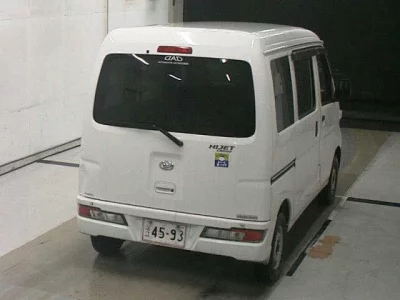 DAIHATSU HIJET VAN