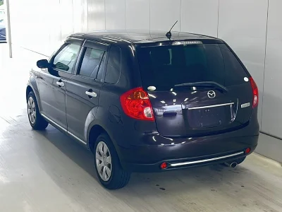 MAZDA VERISA