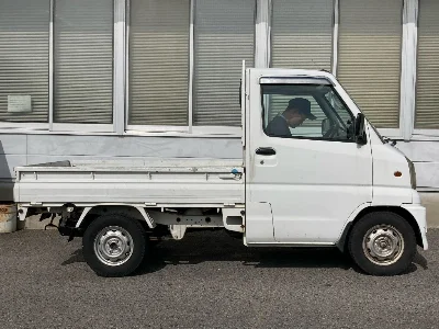 MITSUBISHI MINICAB TRUCK