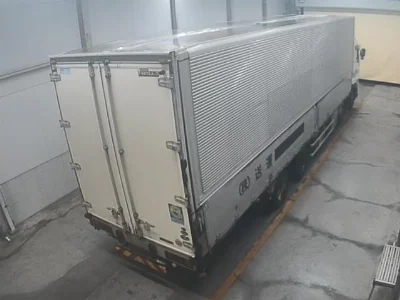 NISSAN UD