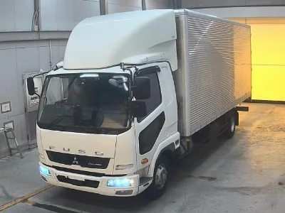 MITSUBISHI FUSO FIGHTER