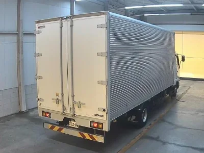 MITSUBISHI FUSO FIGHTER