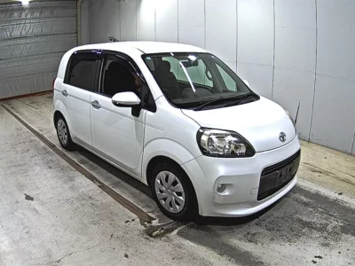 TOYOTA PORTE