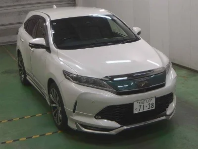 TOYOTA HARRIER