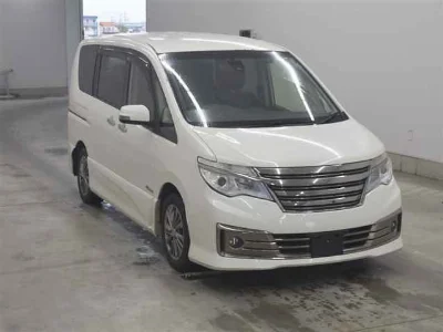 NISSAN SERENA