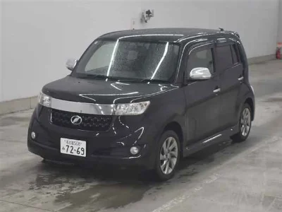 TOYOTA BB