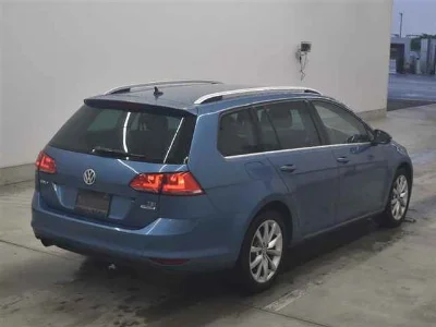 VOLKSWAGEN GOLF VARIANT