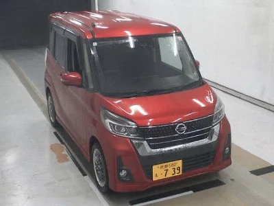 NISSAN DAYZ ROOX