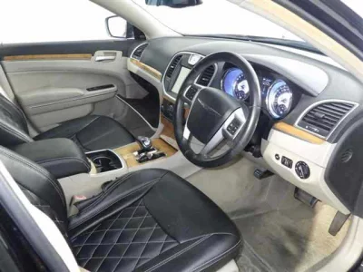 CHRYSLER 300