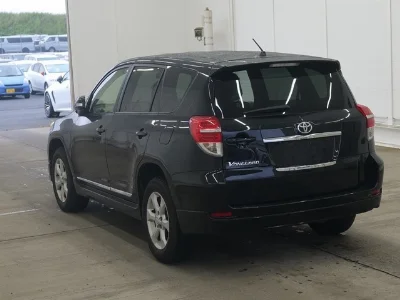 TOYOTA VANGUARD