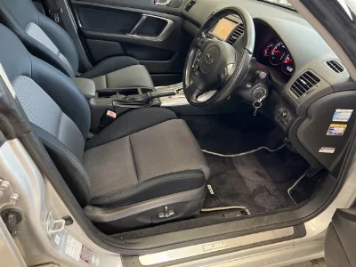 SUBARU LEGACY