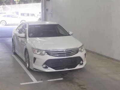 TOYOTA CAMRY