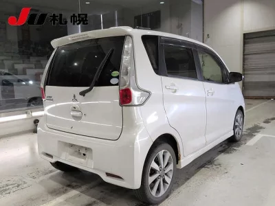 MITSUBISHI EK CUSTOM