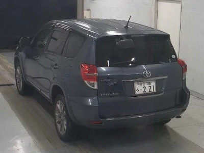 TOYOTA VANGUARD