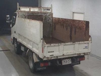 TOYOTA DYNA
