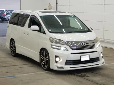 TOYOTA VELLFIRE