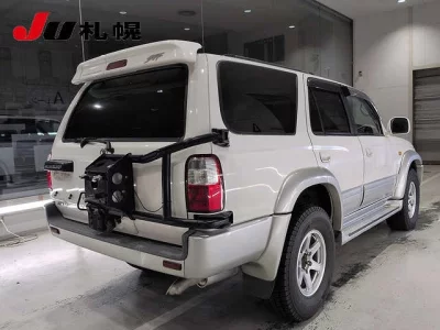 TOYOTA HILUX SURF