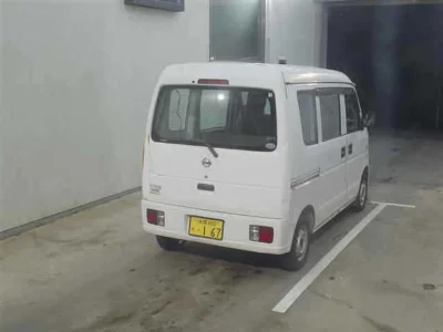 NISSAN CLIPPER VAN