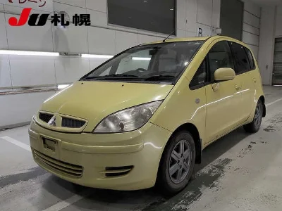 MITSUBISHI COLT