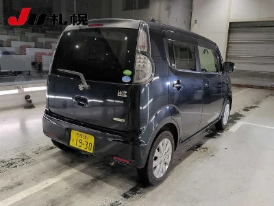 SUZUKI MRWAGON