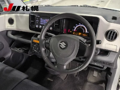 SUZUKI MRWAGON