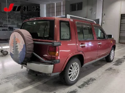 NISSAN RASHEEN