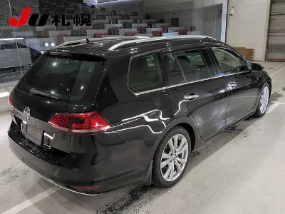 VOLKSWAGEN GOLF VARIANT