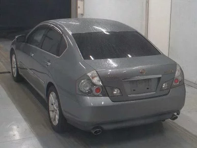 NISSAN FUGA