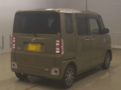 TOYOTA PIXIS MEGA