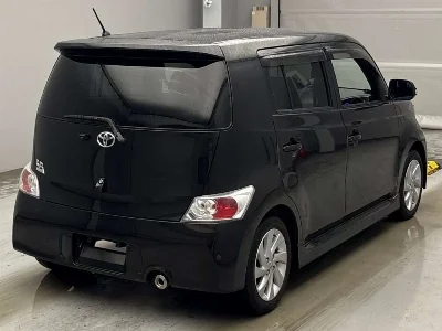 TOYOTA BB