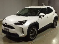 Цена авто Toyota Yaris Cross с аукционов Японии, номер кузова MXPJ10, пробег 100 000, оценка 8