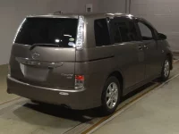 Цена авто Toyota Isis с аукционов Японии, номер кузова ZGM10W, пробег 138 000, оценка 2