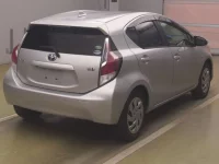 Цена авто Toyota Aqua с аукционов Японии, номер кузова NHP10, пробег 134 000, оценка 7