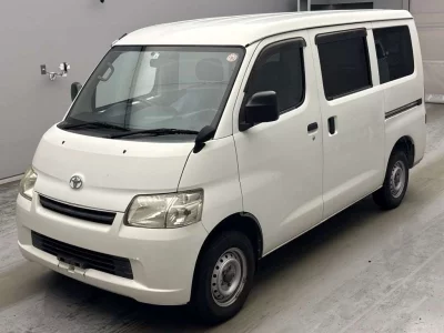TOYOTA TOWN ACE VAN
