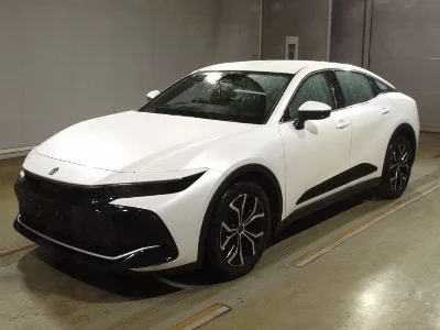 TOYOTA CROWN CROSSOVER