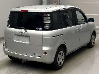 Цена авто Toyota Sienta с аукционов Японии, номер кузова NCP81G, пробег 67 000, оценка 2