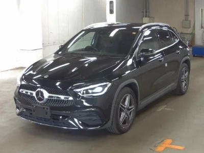 MERCEDES BENZ GLA