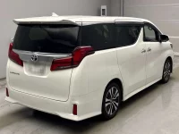 Цена авто Toyota Alphard с аукционов Японии, номер кузова AGH30W, пробег 26 000, оценка 2