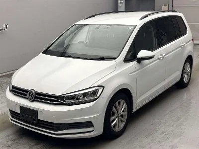 VOLKSWAGEN GOLF TOURAN
