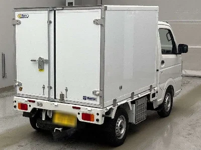 MAZDA SCRUM TRUCK