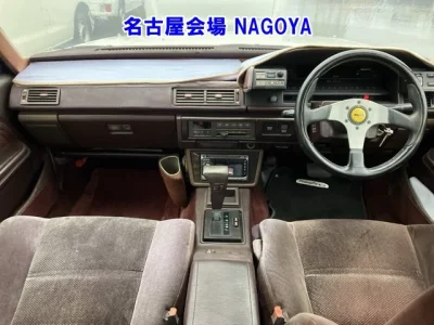 TOYOTA CRESTA