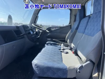 MITSUBISHI FUSO CANTER GUTS