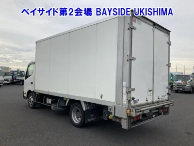 TOYOTA DYNA