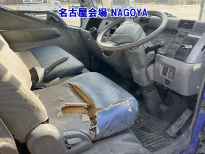 MITSUBISHI FUSO CANTER GUTS