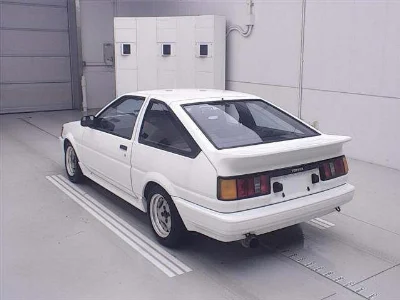 TOYOTA COROLLA LEVIN
