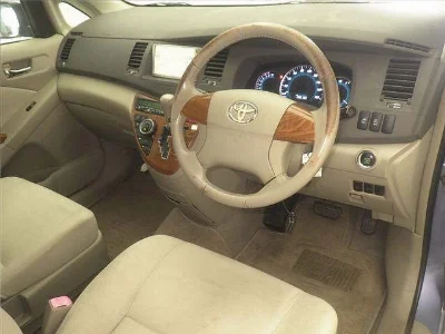 TOYOTA ISIS